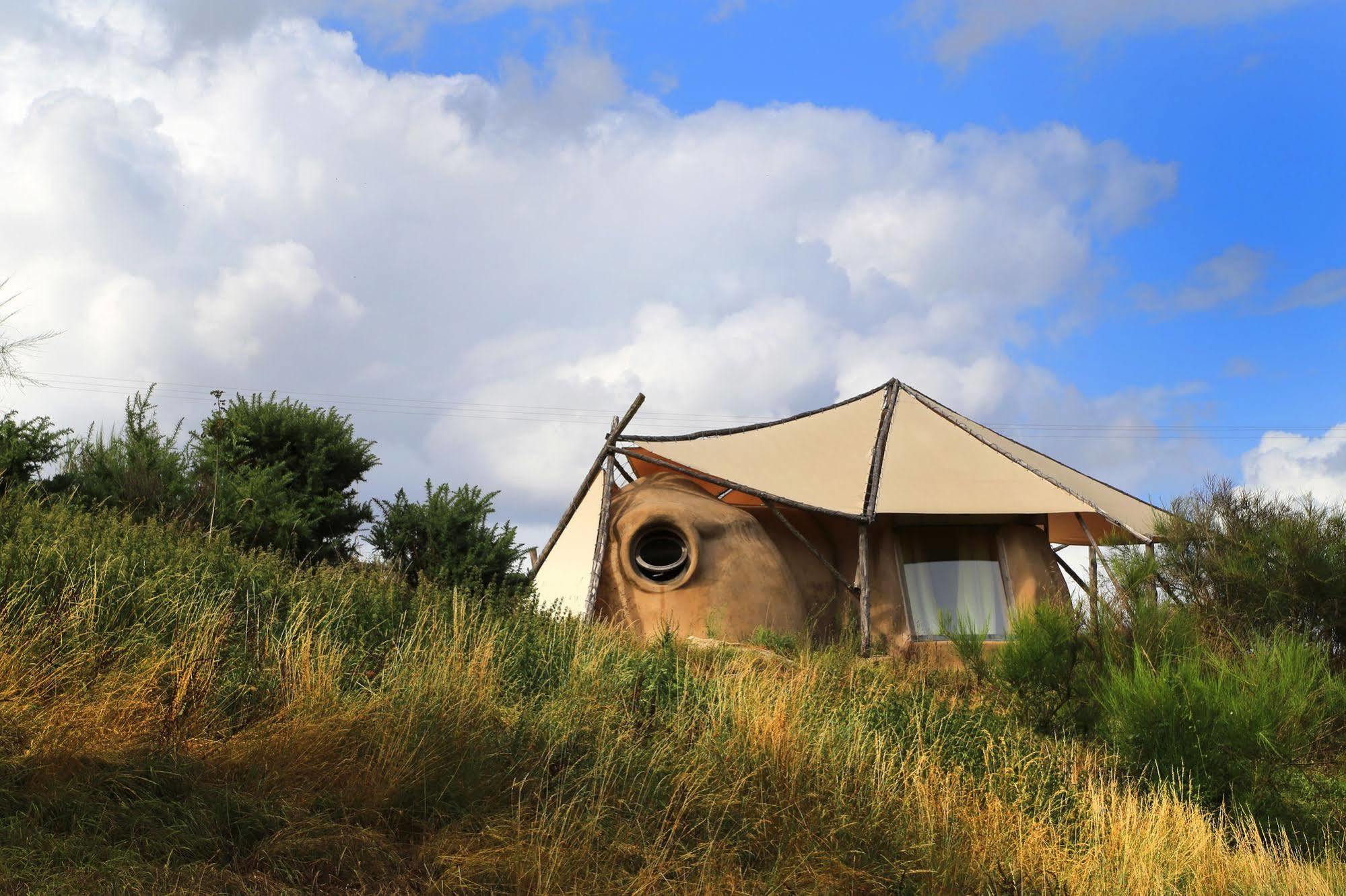 Terragora Lodges - Hebergement Atypique Les Épesses Buitenkant foto